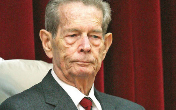 Afaceristul german se lupta in instanta sa demonstreze ca este fiul Regelui Mihai I al Romaniei