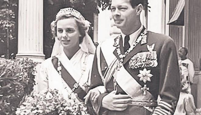 Regele Mihai si printesa Ana de Bourbon-Parma s-au casatorit in exil, la Atena, in iunie 1948