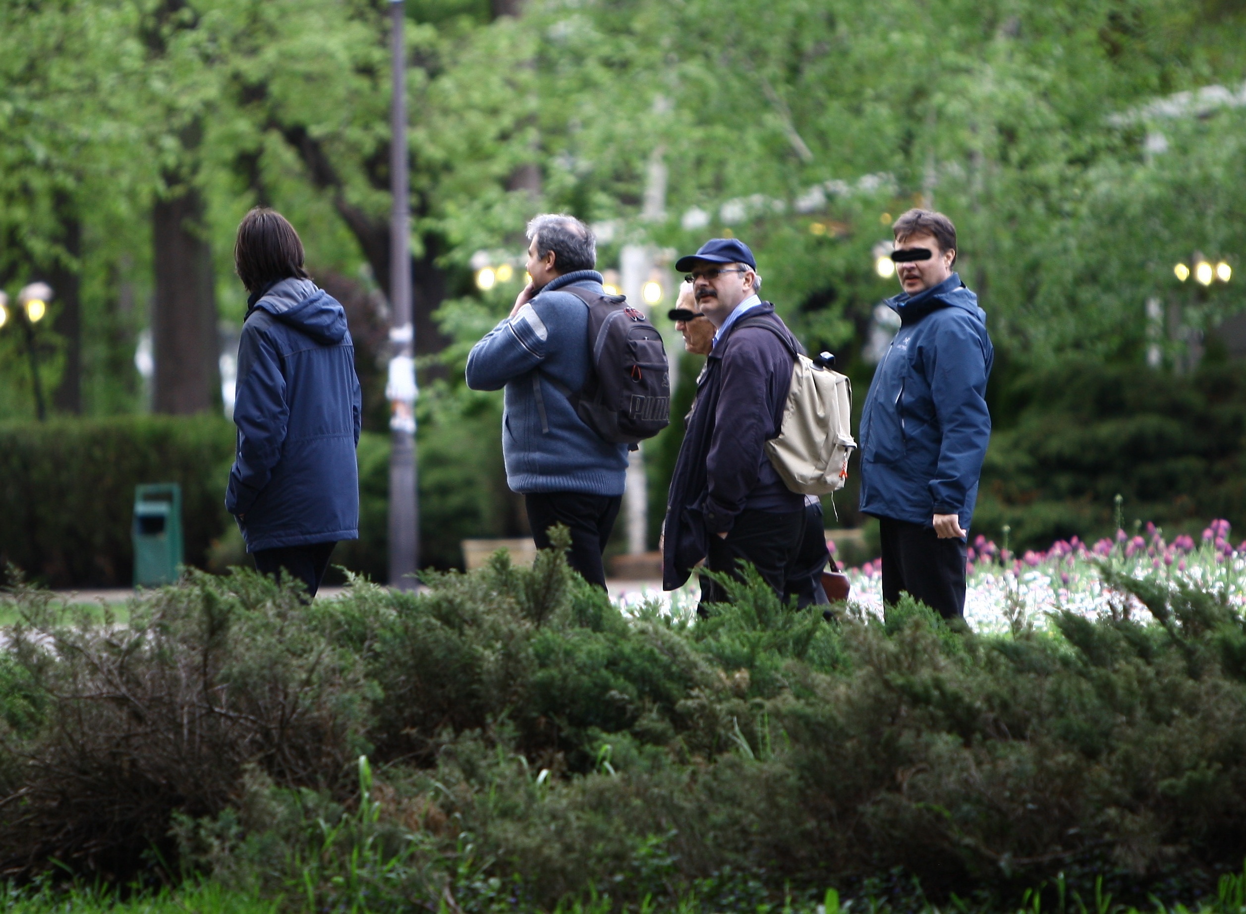 Adrian Cioroianu a iesit cu baietii in parc
