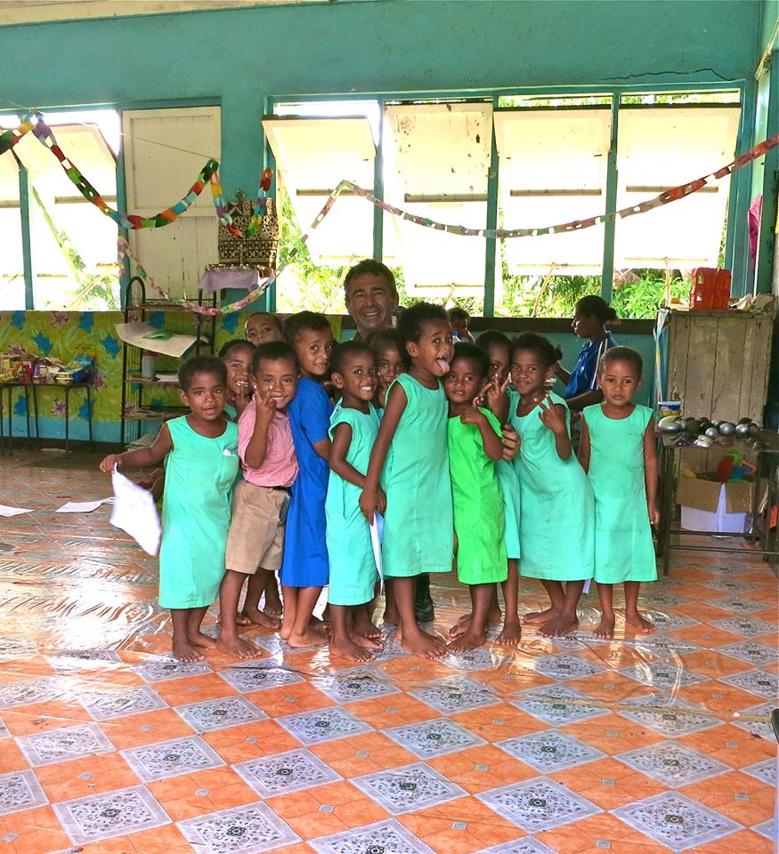 Alexander Radu este de parere ca educatia este cea mai importanta
