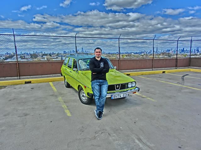 Edy mandru langa Dacia sa