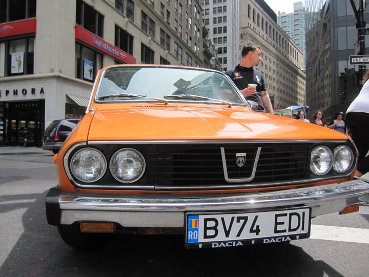Edy este tare mandru de Dacia sa