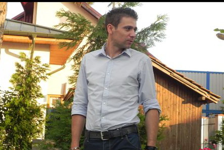 Odata cu pierderea in greutate, tanarul a inceput sa aiba succes si pe plan profesional