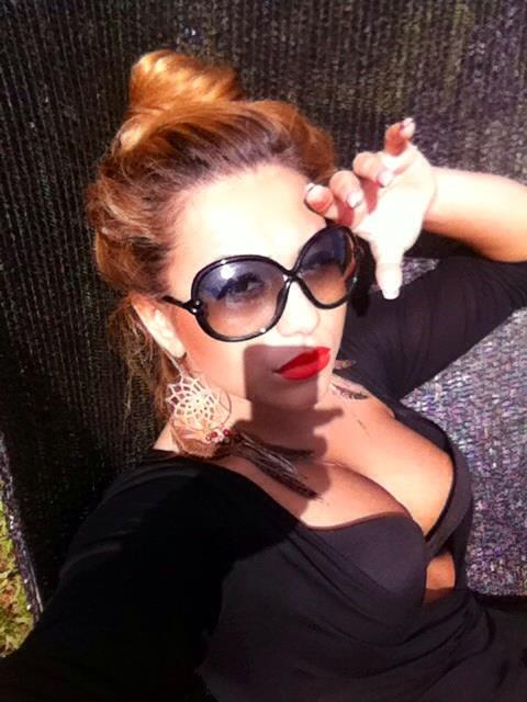 Roxana a petrecut 1 mai alaturi de Ogica