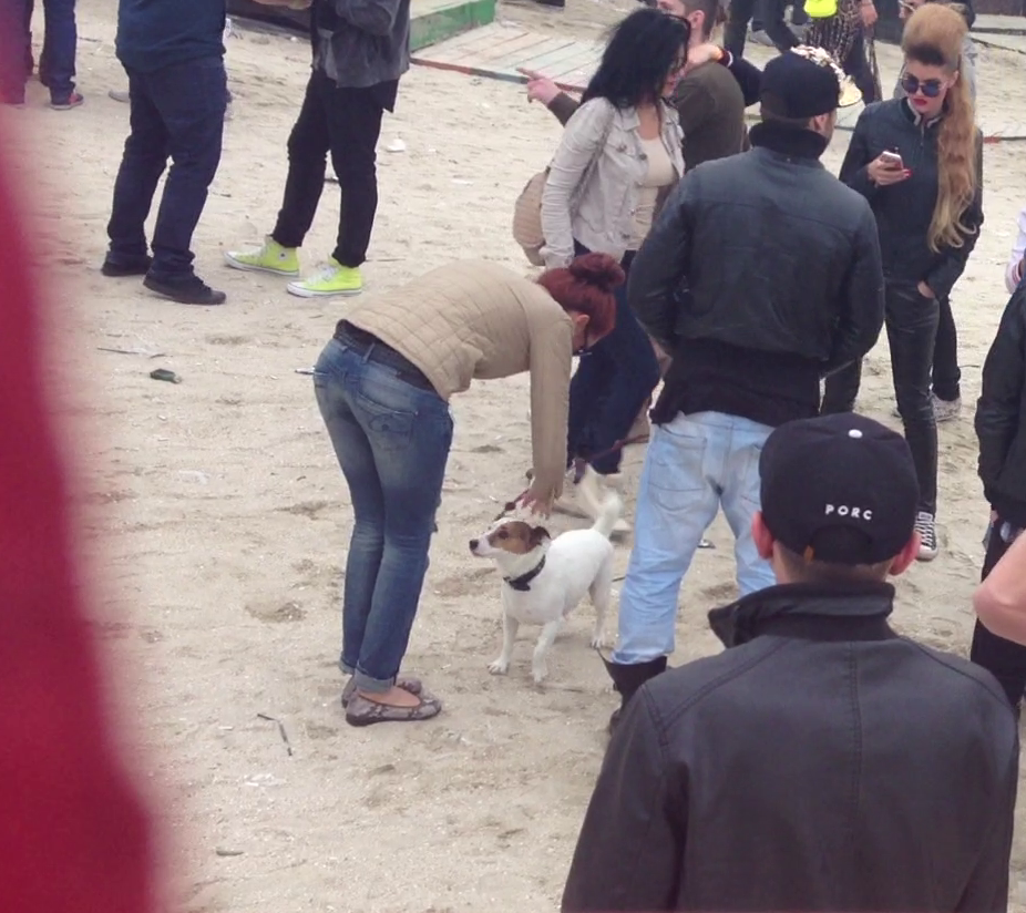 Andra Trandas a venit cu catelul Billy la club