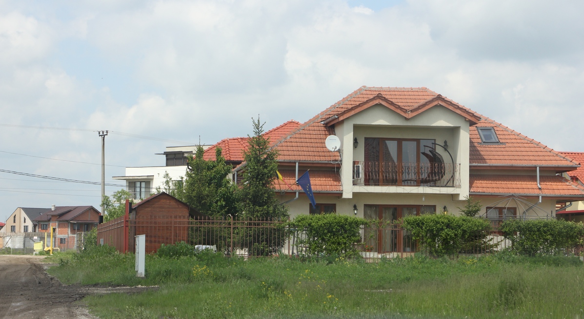 Adrian iovan s-a mutat in Otopeni dupa divortul de Romanita Iovan