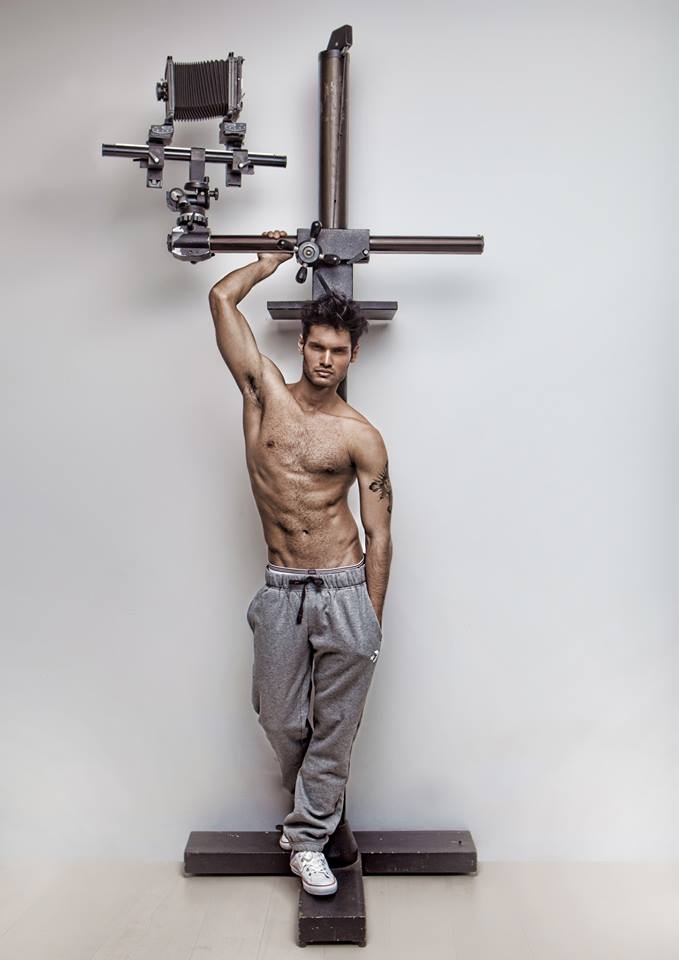 Vara trecuta, romanul a inceput sa lucreze si cu agentiile de modelling din New York