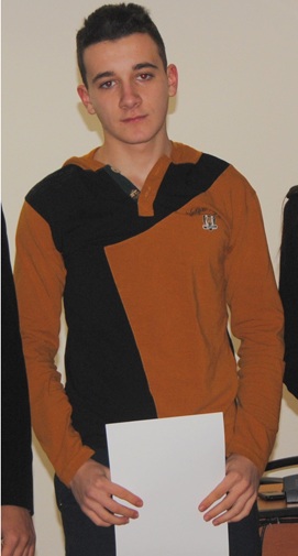 Elevul a fugit de-acasa in urma cu doua zile