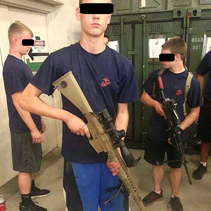 Nepotul Angelei Similea vrea sa se ajunga la infanteria marina