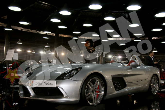 Cea mai recenta achizitie a omul de afaceri este acest SLR Stirling Moss Edition, care este fabricat in doar 75 de exemplare