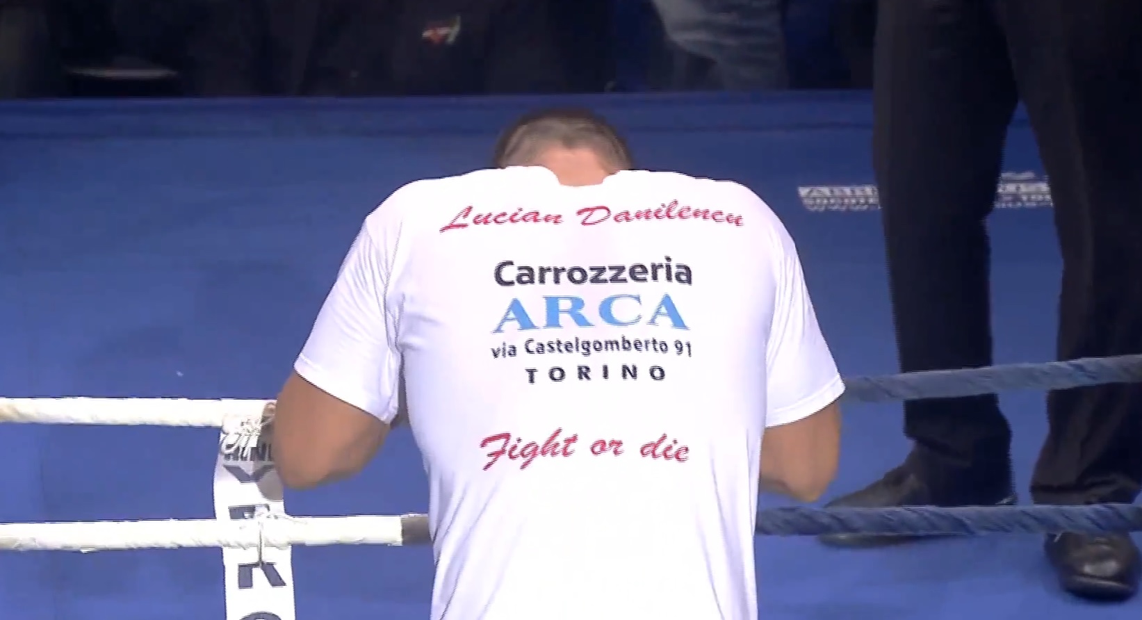 Lucian este din Tulcea, dar este stabilit de mai mult timp in Torino, Italia