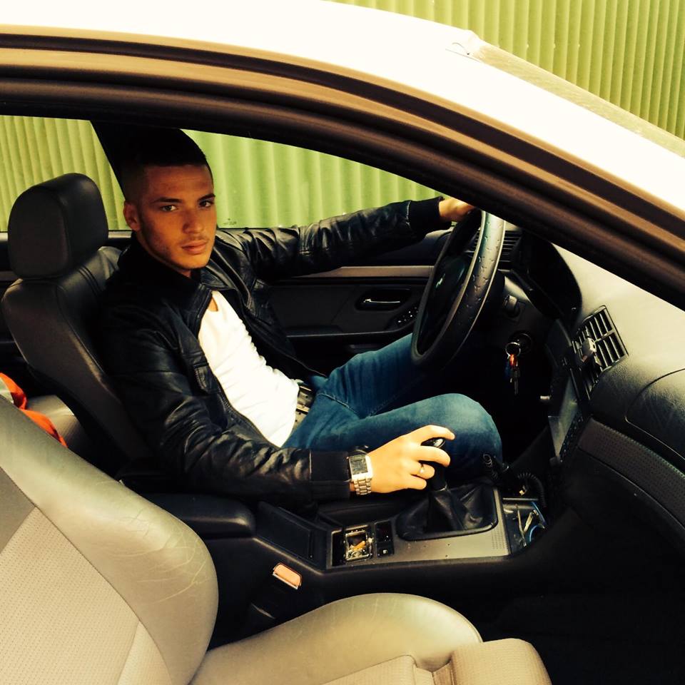 Desi tatal lui i-a promis o masina, Livian a refuzat