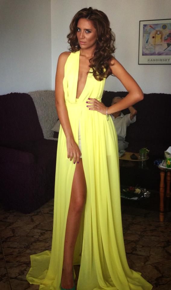 Sultan a lasat-o pe Cristina de la Next Top Model pentru Andreea Thiess