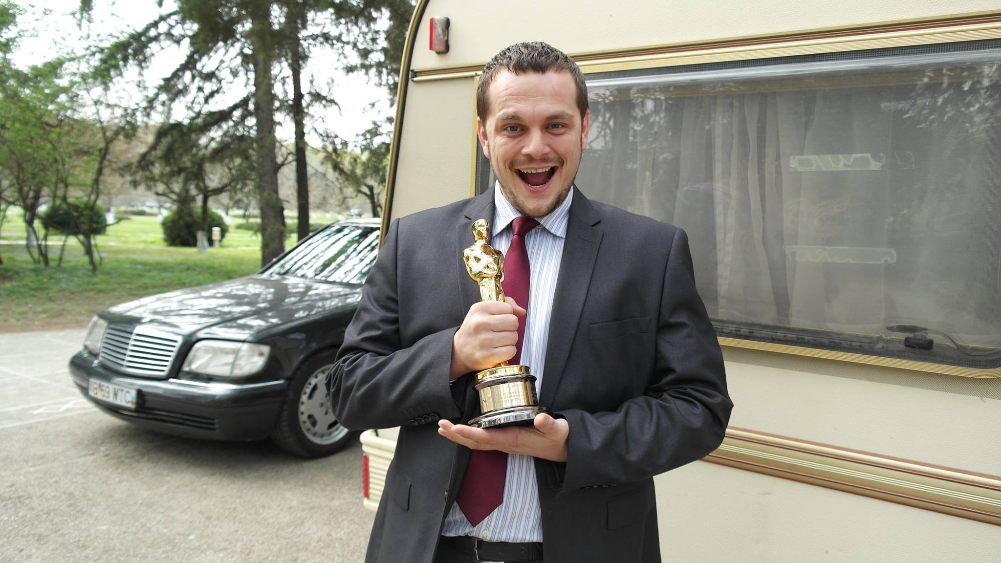 George viseaza sa castige Oscarul