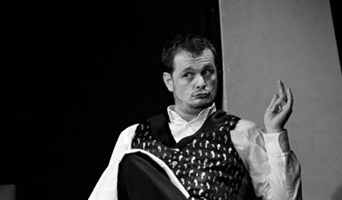 Fiul lui Remes isi arata talentul si pe scenele de teatru