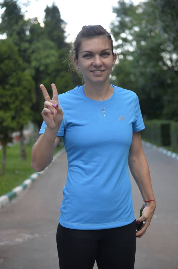 In finala, Simona o va infrunta pe Maria Sharapova