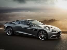 Calin si-a cumparat un Aston Martin Vanquish