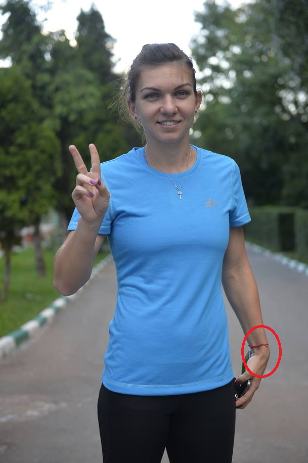 Romanca nu s-a despartit nicio clipa de talismanul ei