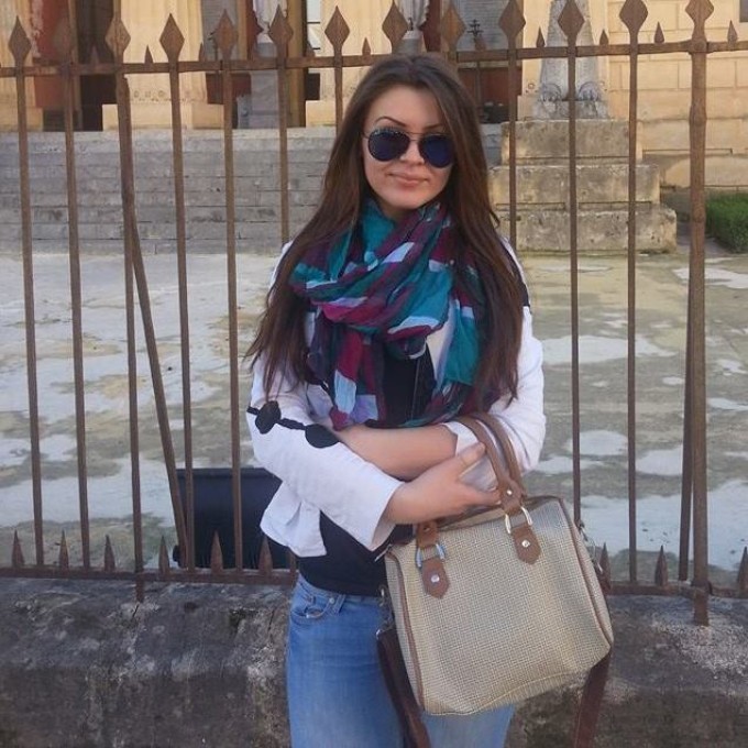 Monica a scapat ca prin minune din ghearele mortii