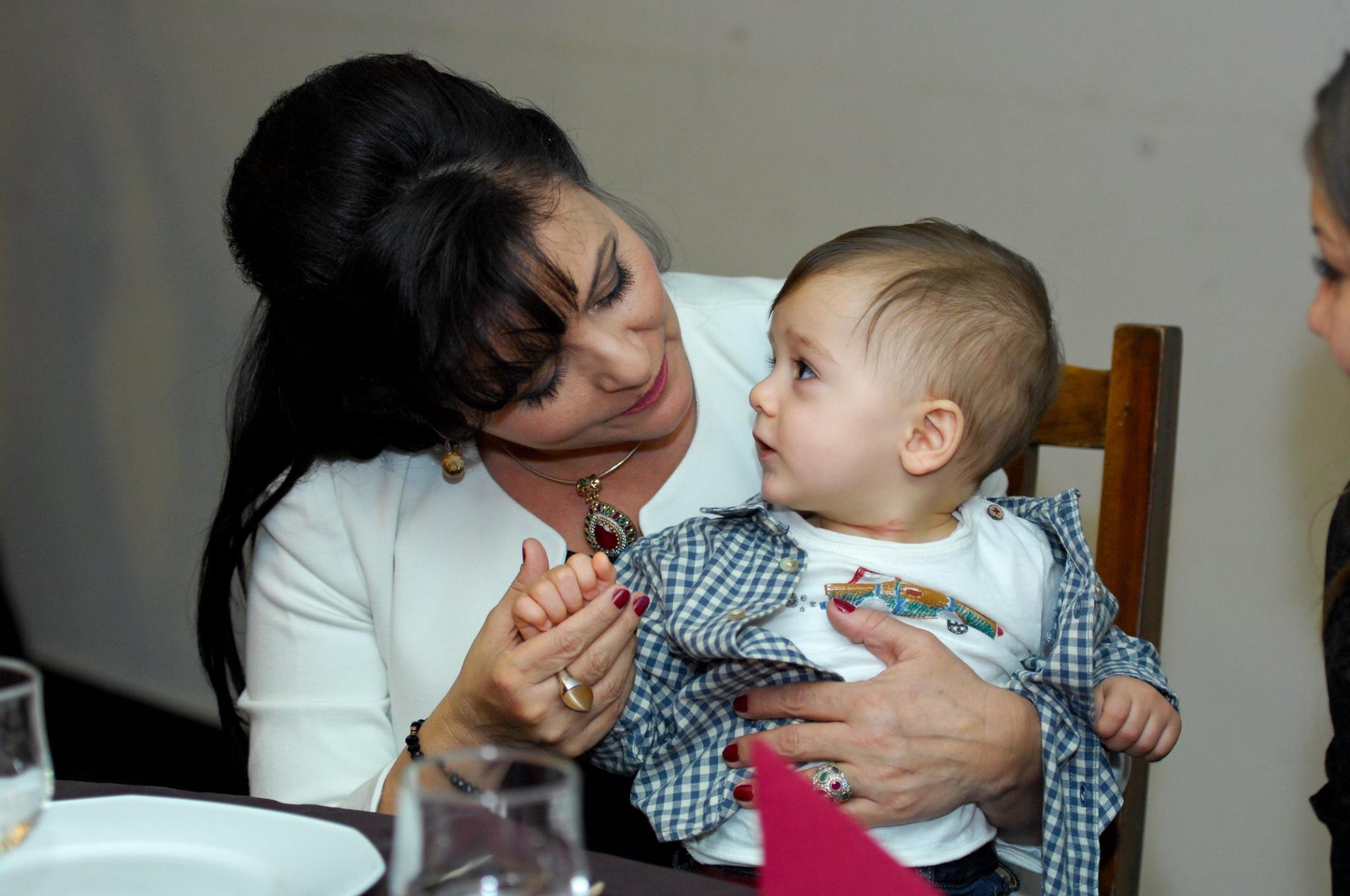 Maria Ghinea este acum cea mai fericita bunica