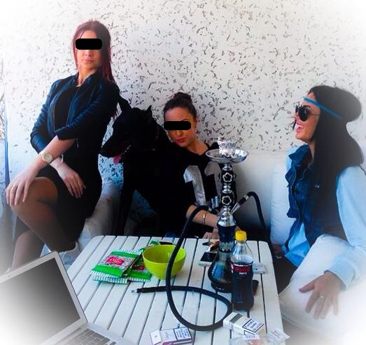 Oana este bine pazita chiar si la terasa