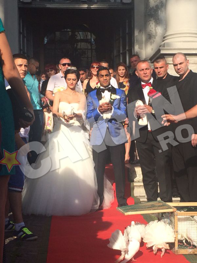Banel si Cristina si-au unit destinele si in fata Domnului