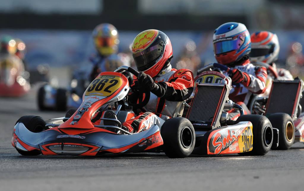 Tanarul are deja un perete plin cu cupe