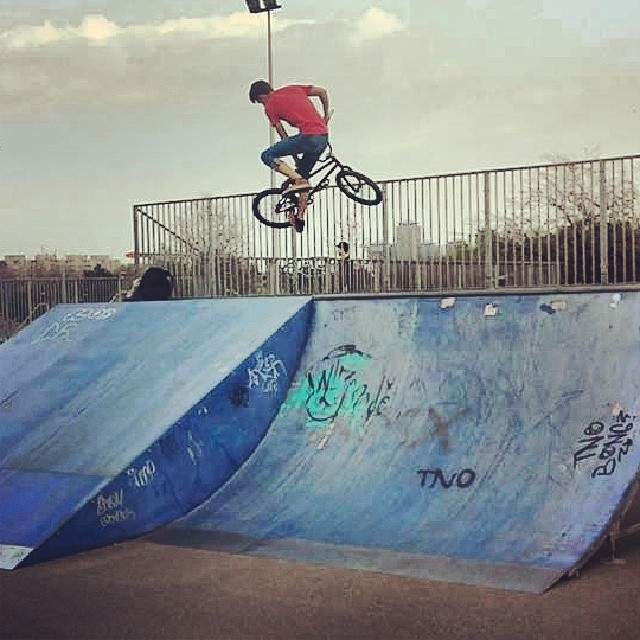 Pustiul de doar 17 ani a facut cursuri alaturi de pilotul actual al echipei McLaren