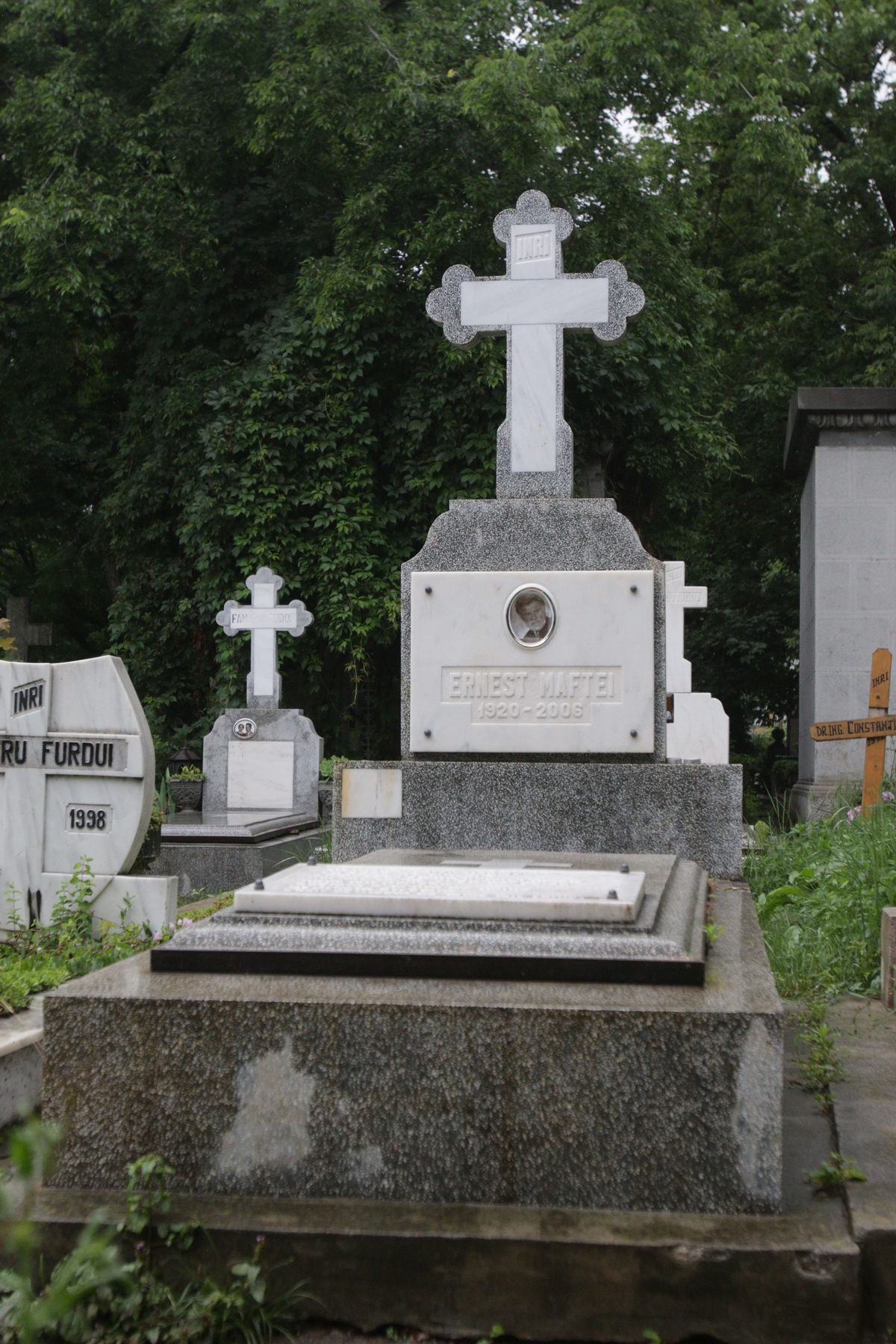 Badia si-a facut inca de cand traia monumentul funerar