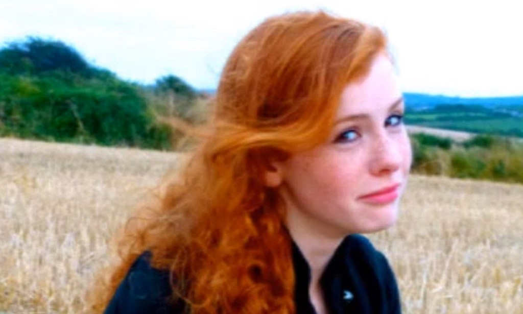 Helena Farrell avea doar 15 ani cand s-a spanzurat in locul primei intalniri cu fostul ei iubit