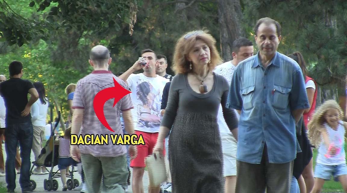 Varga 'a stins' dulcele cu Coca Cola