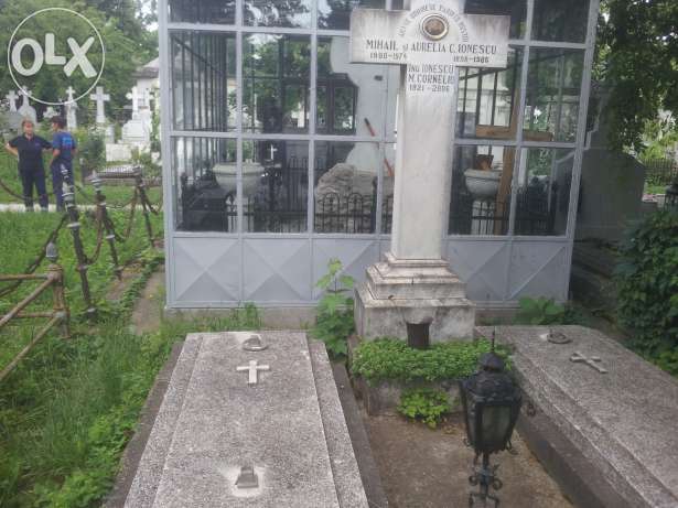 Cei care nu au buzunare adanci pot da doar 3.500 de euro pentru un loc de veci in Bellu