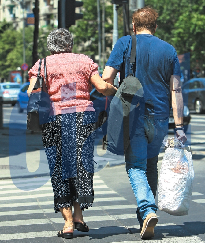 Artistul a trecut pe culoarea rosie a semaforului