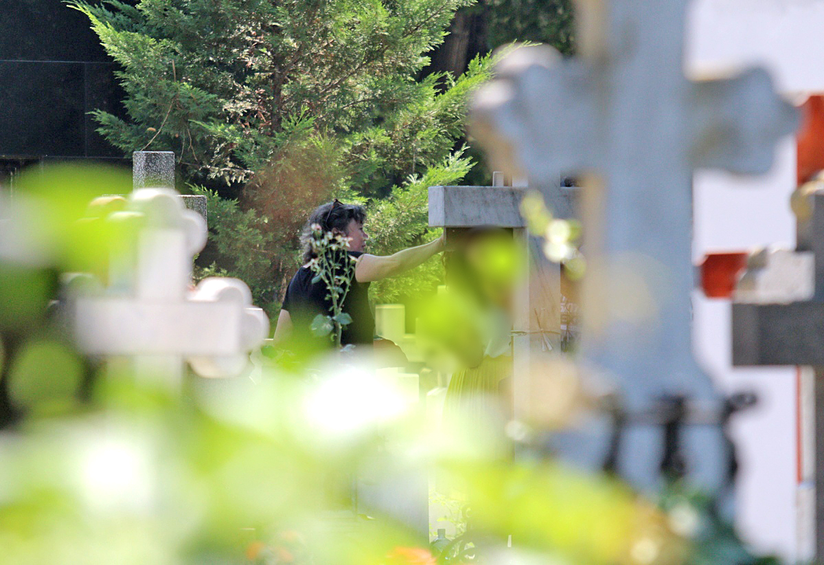 Actrita a mangaiat crucea lui Iurie Darie