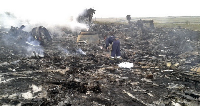 In avion se afla si un roman de 25 de ani