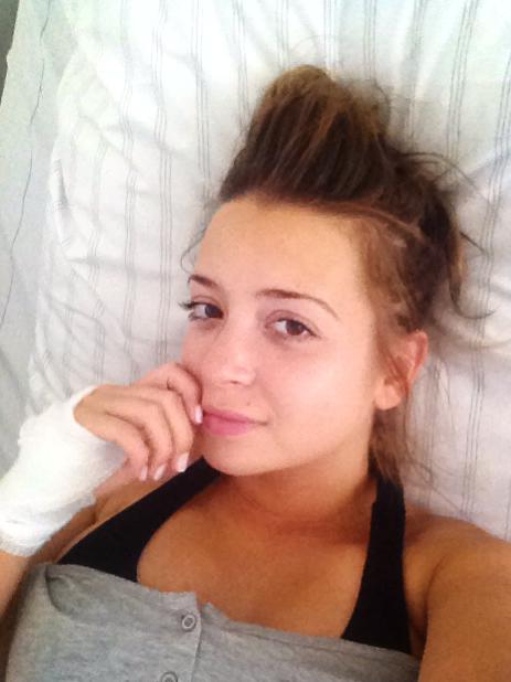 Frumoasa satena s-a confesat fanilor virtuali despre teribilul incident