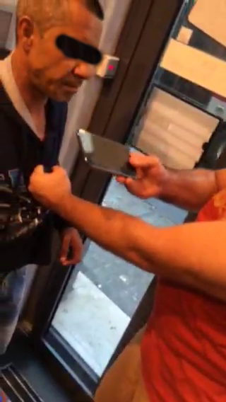 Turistul american s-a prins de ce a vrut sa faca hotul si l-a imobilizat pana la venirea fortelor de ordine