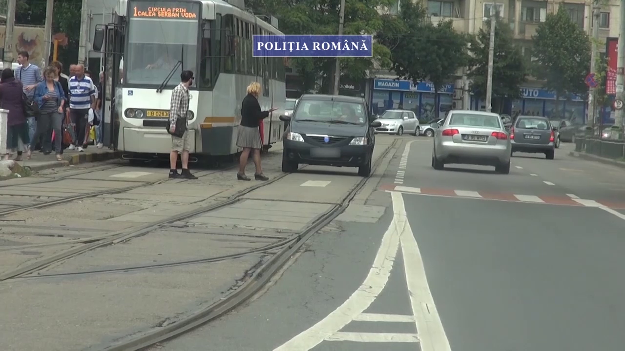 Politistii au urmarit soferii care au comis ilegalitati din masini neinscriptionate