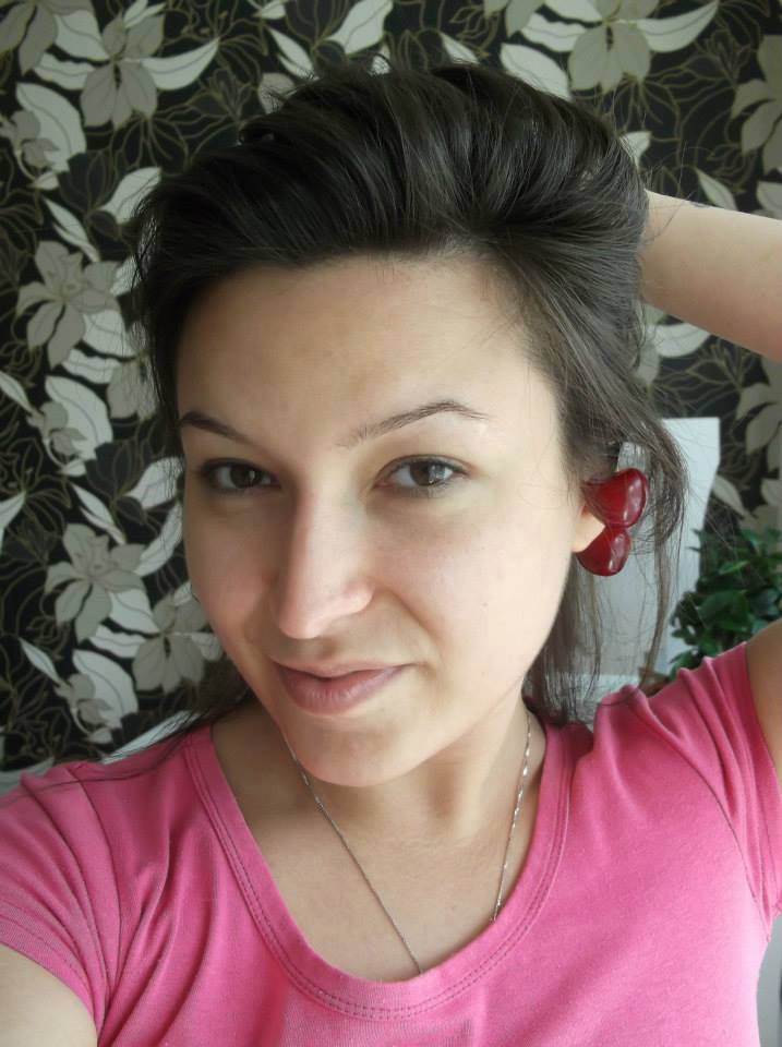 Tanara a slabit enorm ca sa joace in filmele XXX