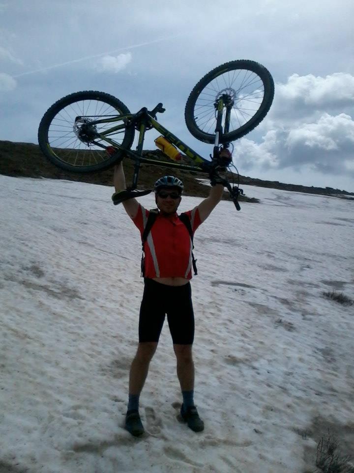 Tanarul din Petrosani a participat pana acum la mai multe concursuri de triatlon