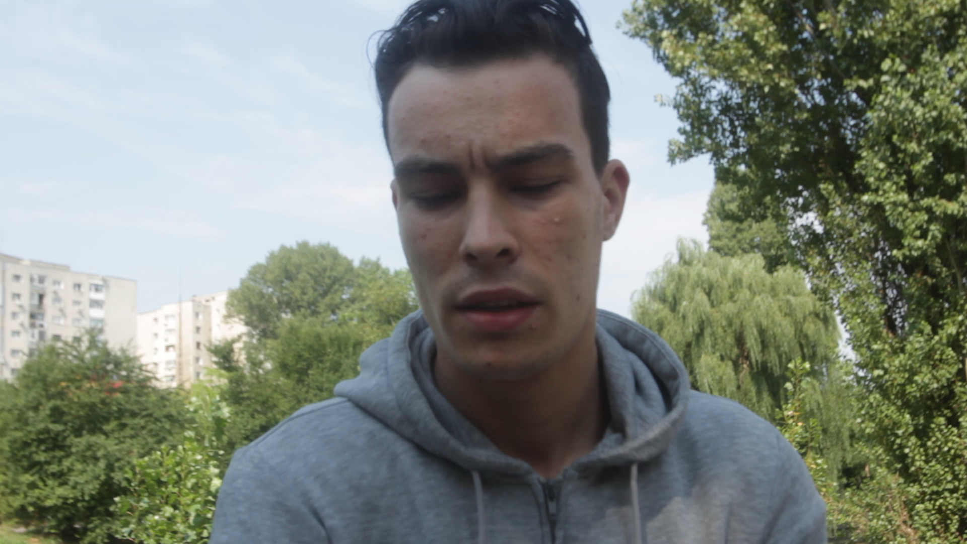 Bogdan a fost abandonat de mama sa de la nastere