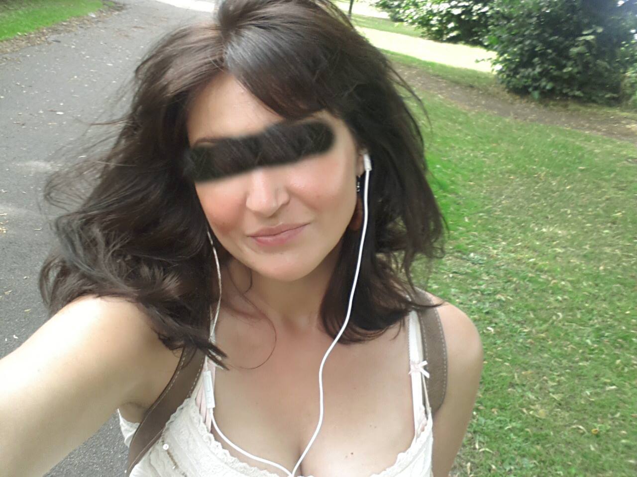 Potrivit unui prieten chair inainte de marele eveniment Andreea Hostinaru a fost vizitata de fosta prietena a edilului