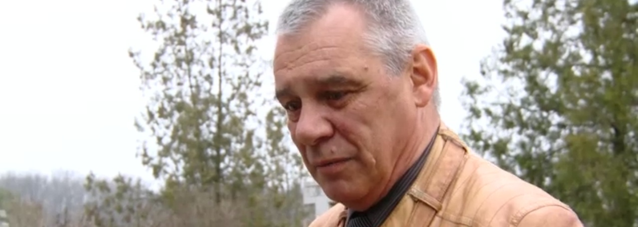 Tatal ei nu intelege de Mica a ales sa nu ii spuna despre boala sa