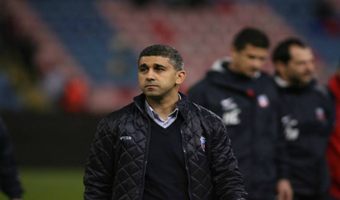 In timpul meciurilor, Marius Ianuli si Valeriu Argaseala sunt oamenii de legatura dintre lui Gigi Becali si banca tehnica