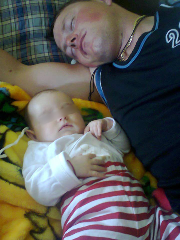 Ghita Ciobanul si fiica sa Georgi seamana ca doua picaturi de apa