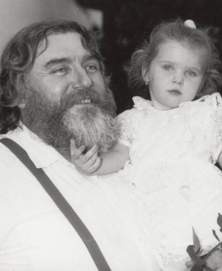 Adrian paunescu si-a iubit fiica foarte mult