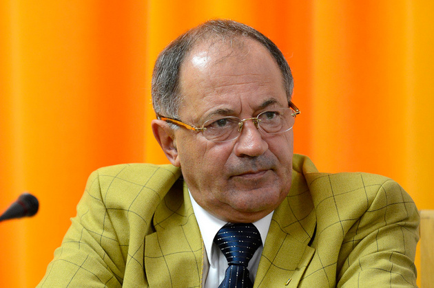 Inainte de a muri, Dinu Patriciu i s-a confesat prietenului sau, senatorul Sorin Rosca Stanescu