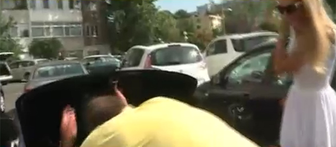 Radu Mazare s-a lovit in portbagajul propriei masini