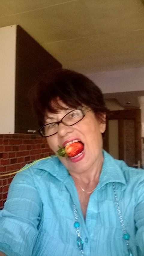 Soacra Deliei e haioasa si in bucatarie