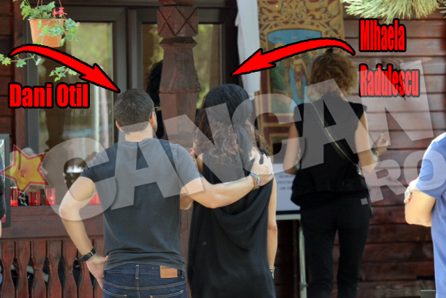 Mihaela s-a prabusit in bratele lui Dani, dupa ce a iesit din biserica